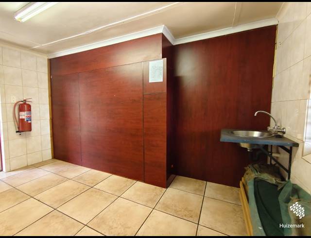 9M² RETAIL TO LET IN SASOLBURG EXT 5